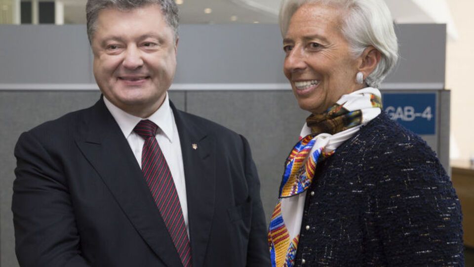 Порошенко встретился с Лагард