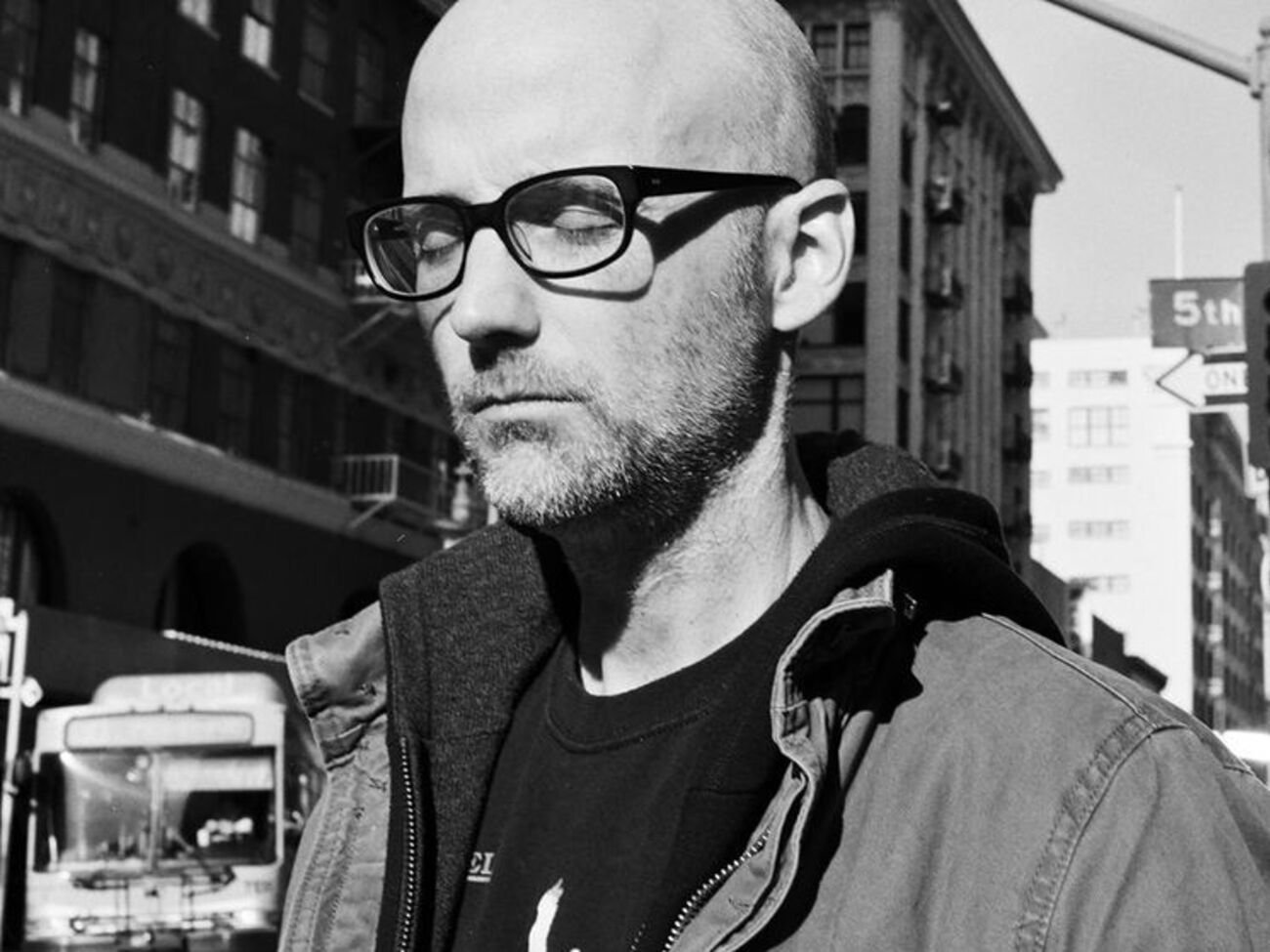 Moby показал украинских политиков в своем клипе