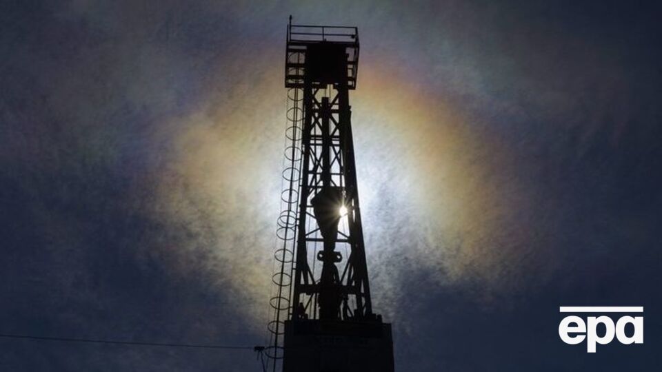 Нефть начала дорожать