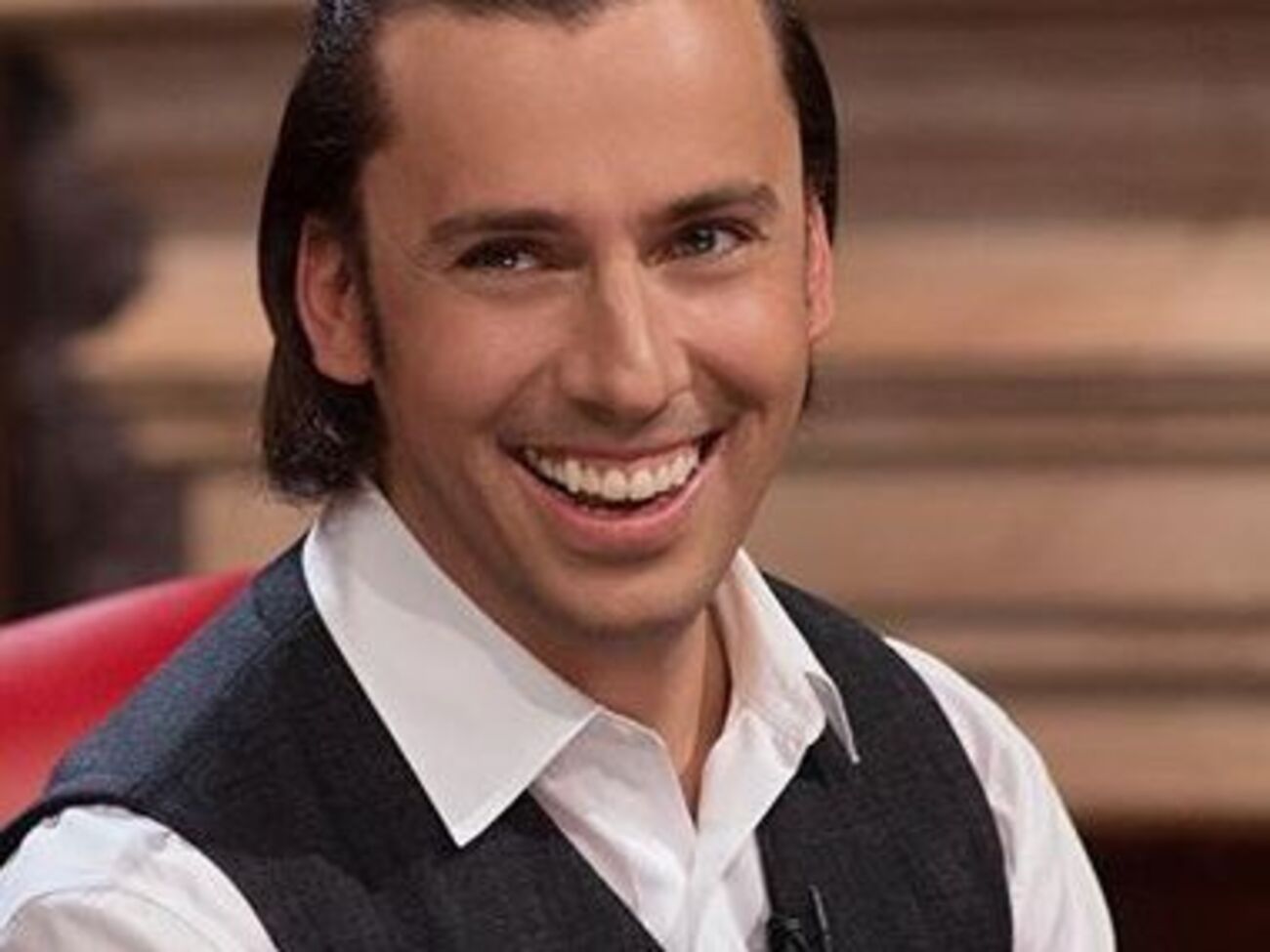 Галкину "пригладили" волосы