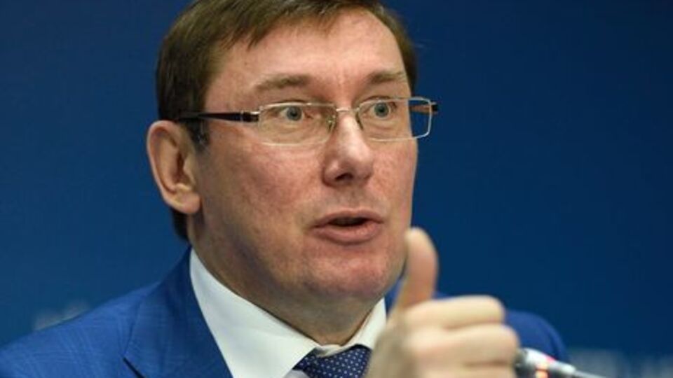 Луценко отметил, что информация о нарушениях должна основываться на фактах