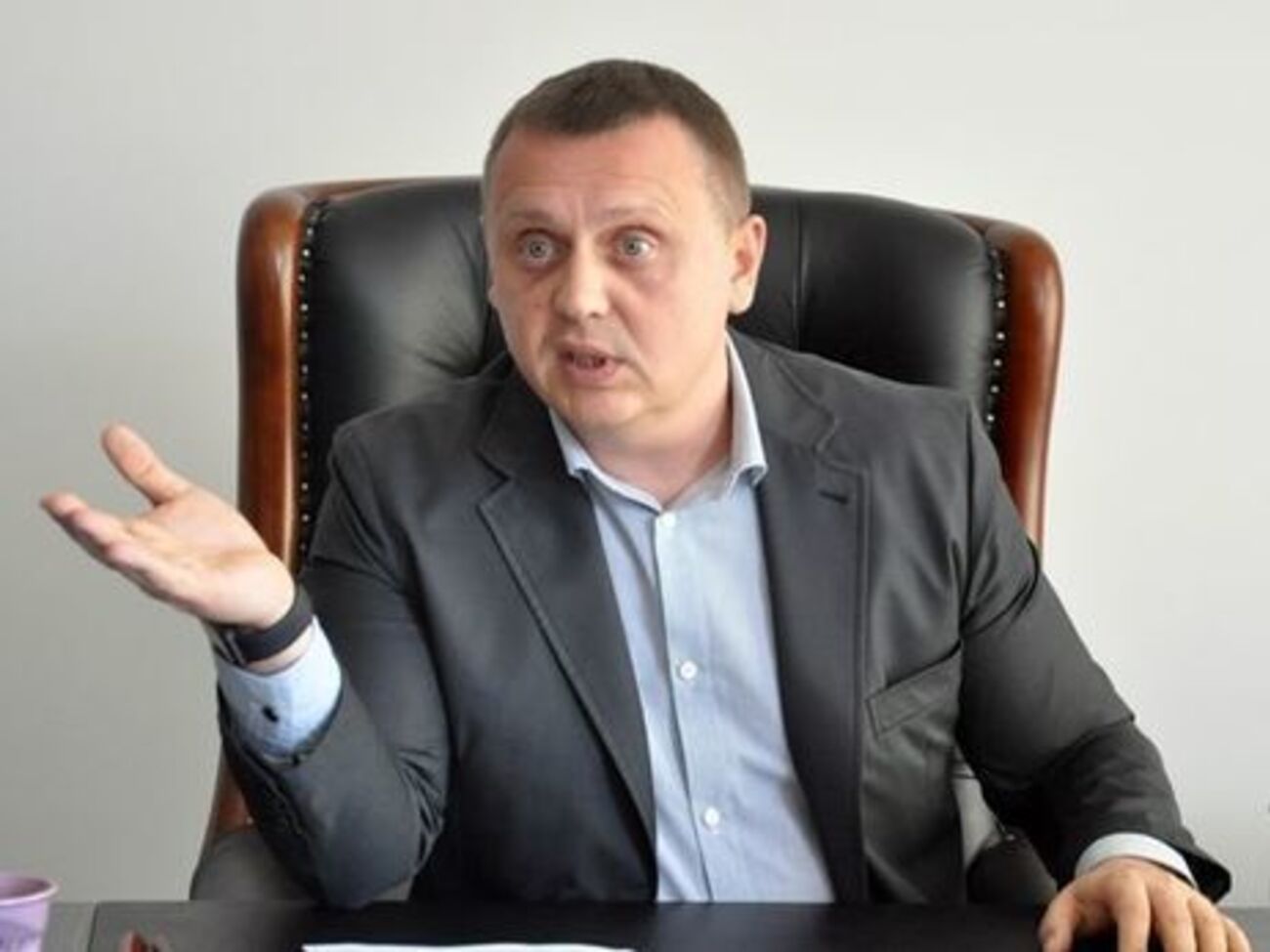 У Гречковского прокуратура проводит обыск