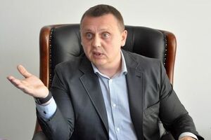 У Гречковского прокуратура проводит обыск