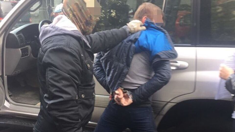 СБУ задержала чиновника на взятке $30 тыс.