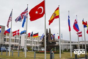 Украина намерена стать "особым партнером" НАТО