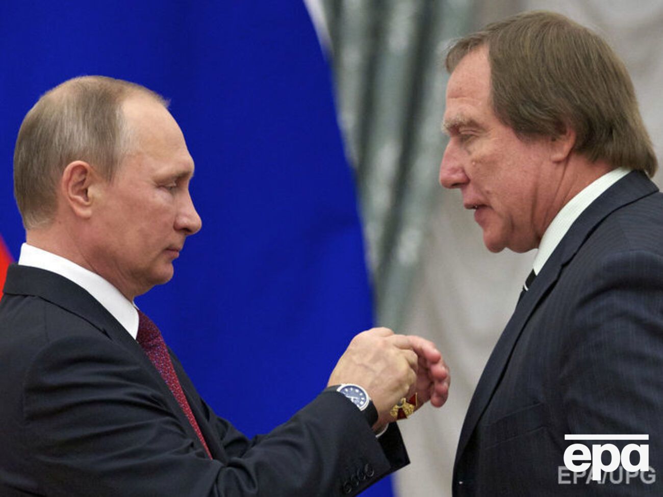 Ролдугин: Путин многое решает сам