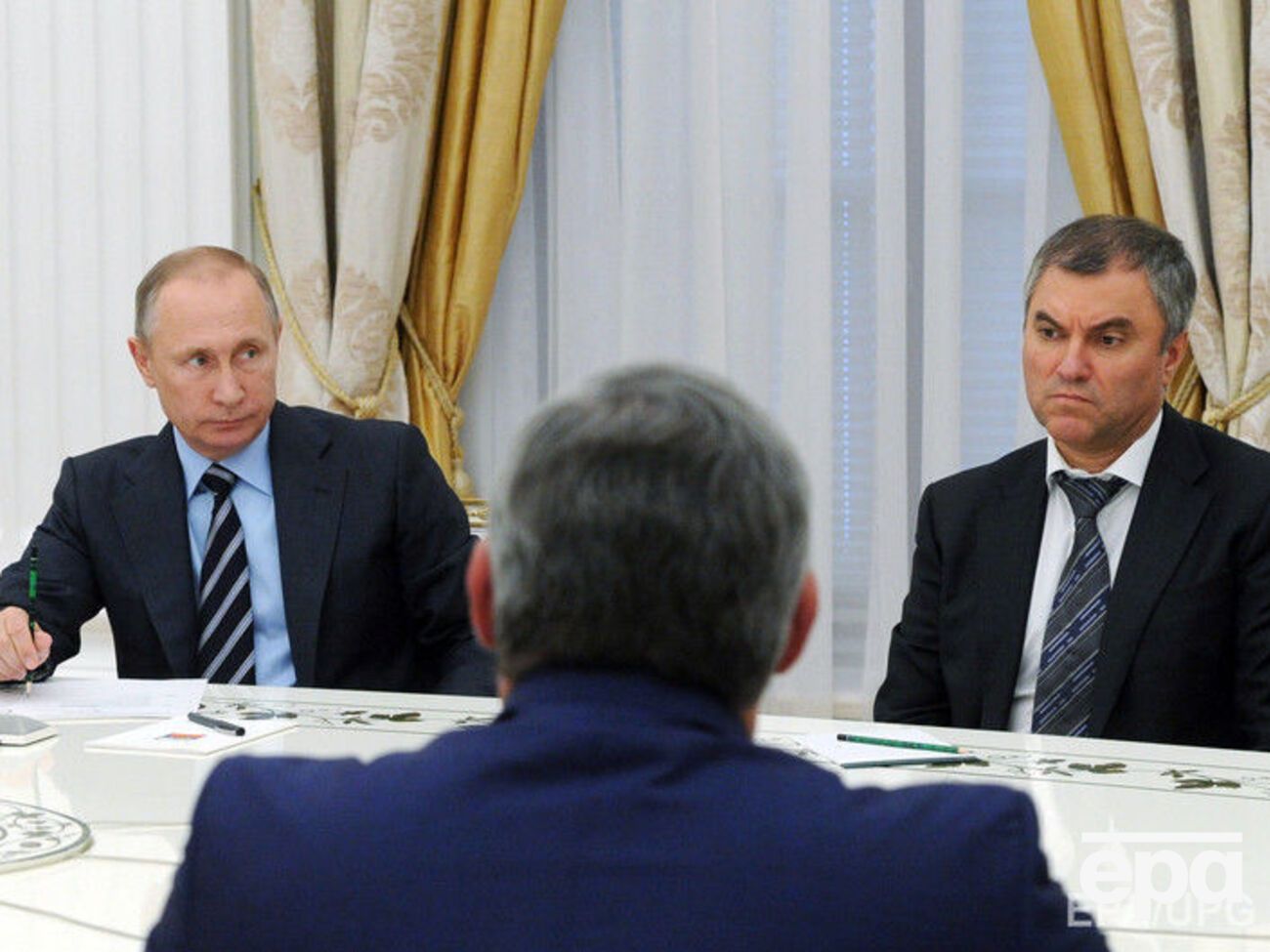 Путин рекомендовал Володина (справа) на пост спикера нижней палаты