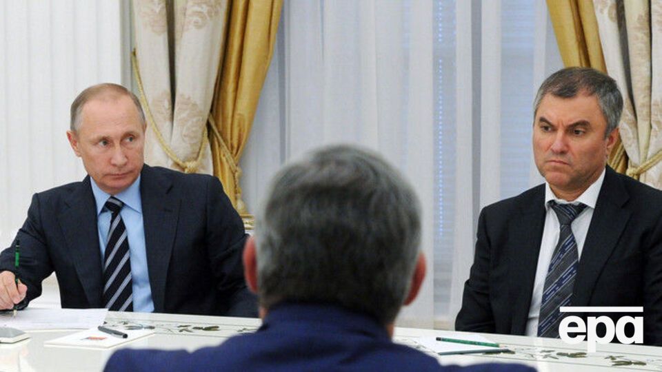 Путин рекомендовал Володина (справа) на пост спикера нижней палаты
