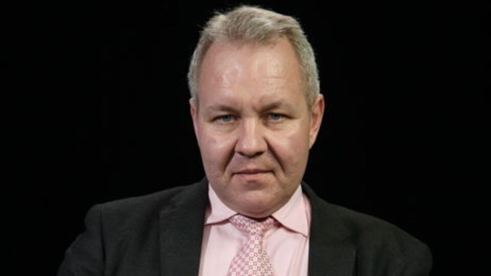 Иноземцев: У нас самый безумный и тупиковый вариант, когда неформально ты живешь как шейх, расписав нажитые богатства по родственникам