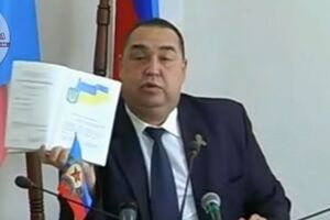 Плотницкий: Нужно пересмотреть, чтобы атрибутика Украины не довлела над самим языком, над качеством образования