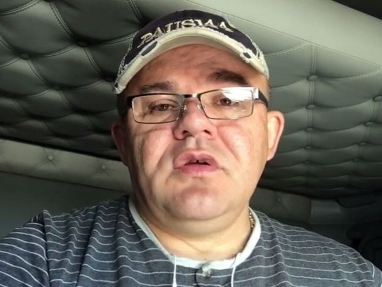 Американский дальнобойщик: Сейчас уже все путинские СМИ захлебываются от восторга: "Посмотрите на этих дебилов украинских"