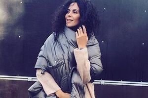 Каменских: Я уже выступаю на двух ногах, правда, пока не на каблуках. А вы как считаете, можно быть привлекательной без каблуков?