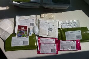 Бирюков: Новый сухой паек ВСУ – не совсем сухой. Там борщ, другие супы, каши с мясом, рагу со свининой в каком-то там соусе