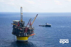 Нефть дорожает в преддверии переговоров о заморозке добычи нефти