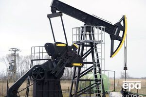 Источник в компании "Роснефть" отметил, что договориться невозможно, так как "никто никому не доверяет, и все наращивают нефтедобычу"