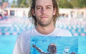 Выход новой обложки приурочили к 25-летию выхода пластинки