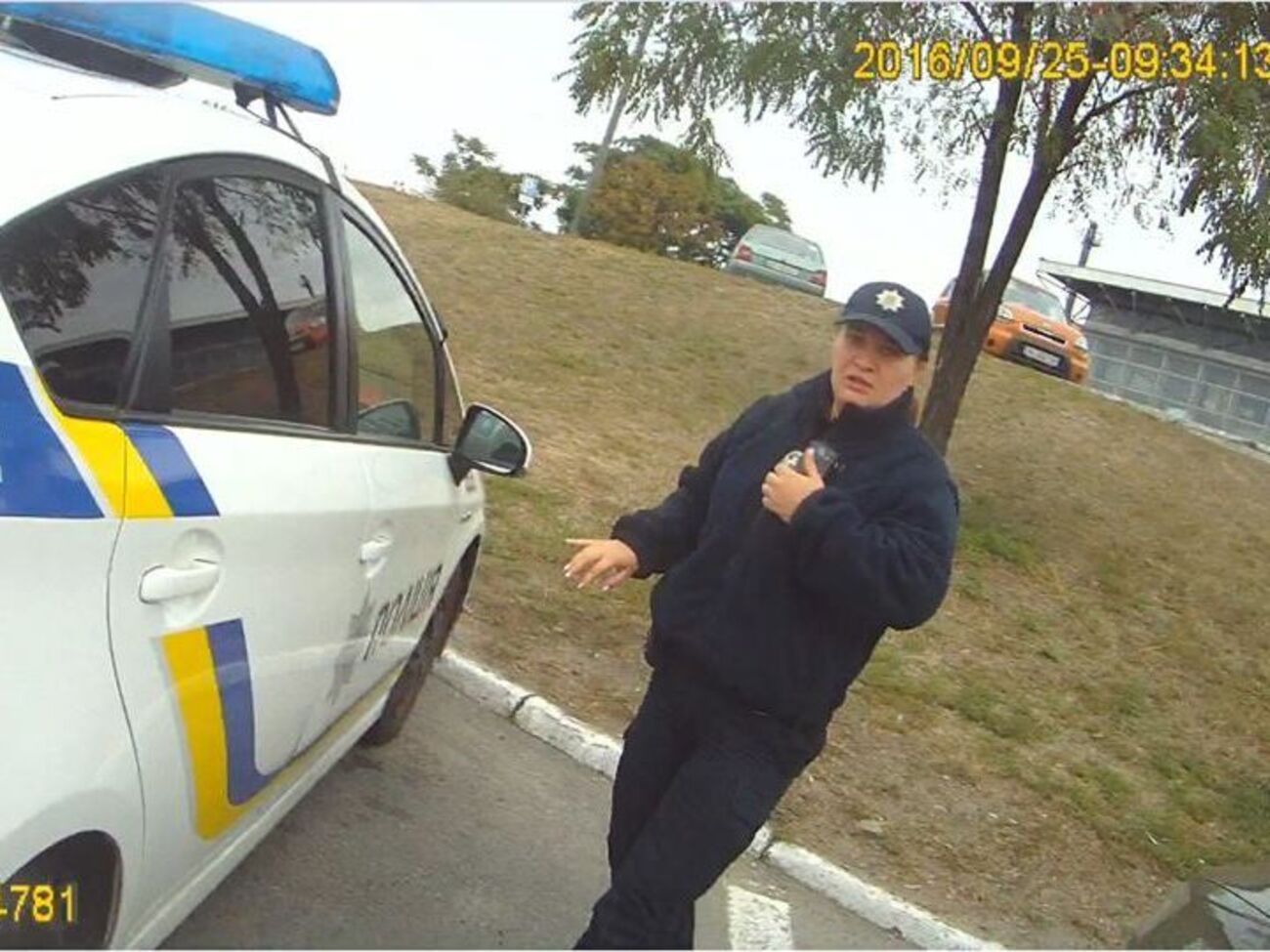 Пугачев застрелил одного патрульного на месте, его напарница получила смертельное ранение и скончалась позднее