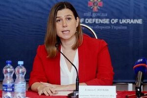 Слоткин ушла от ответа на вопрос о возможных поставках летального оружия