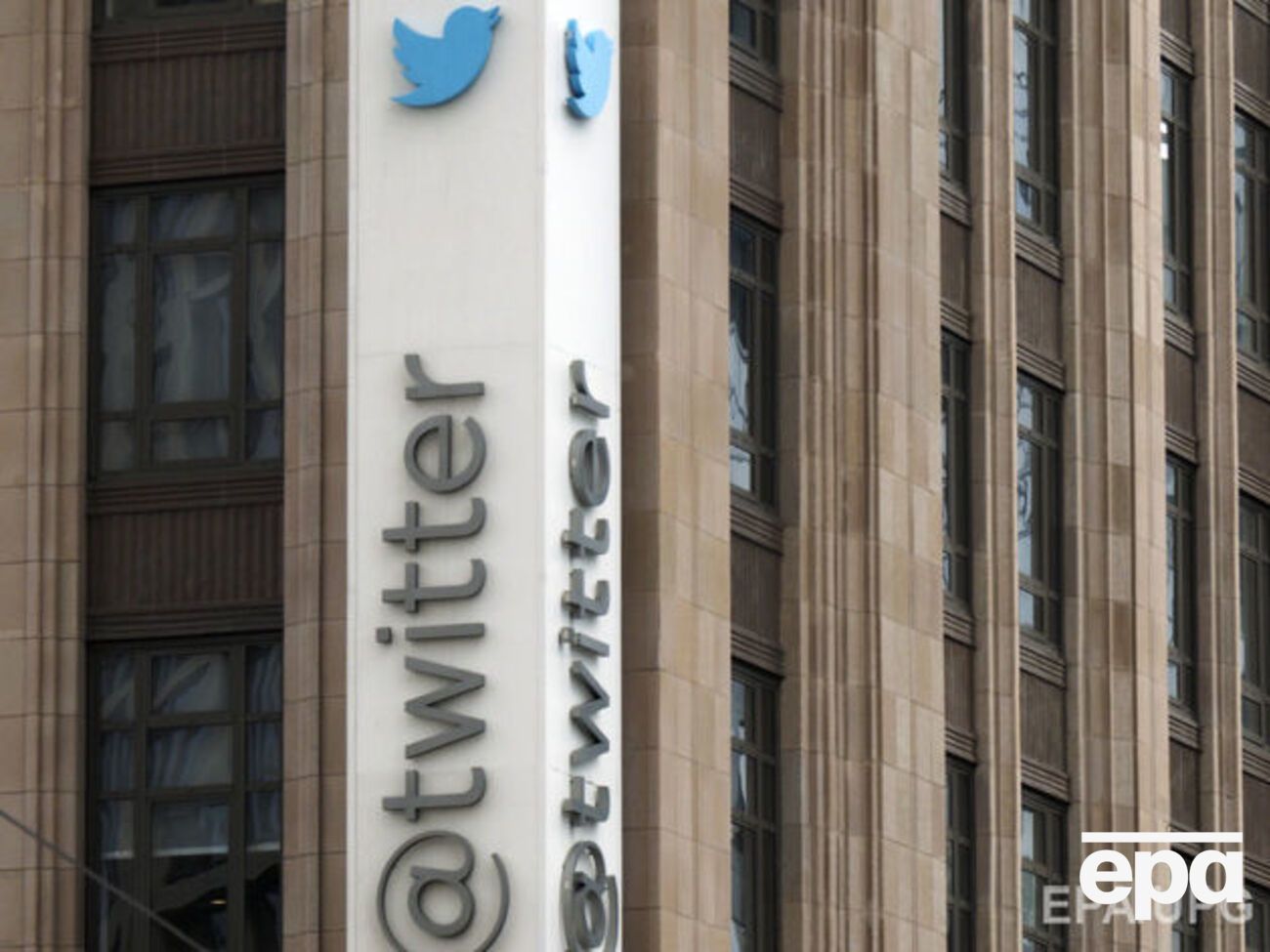 Число желающих приобрести Twitter растет