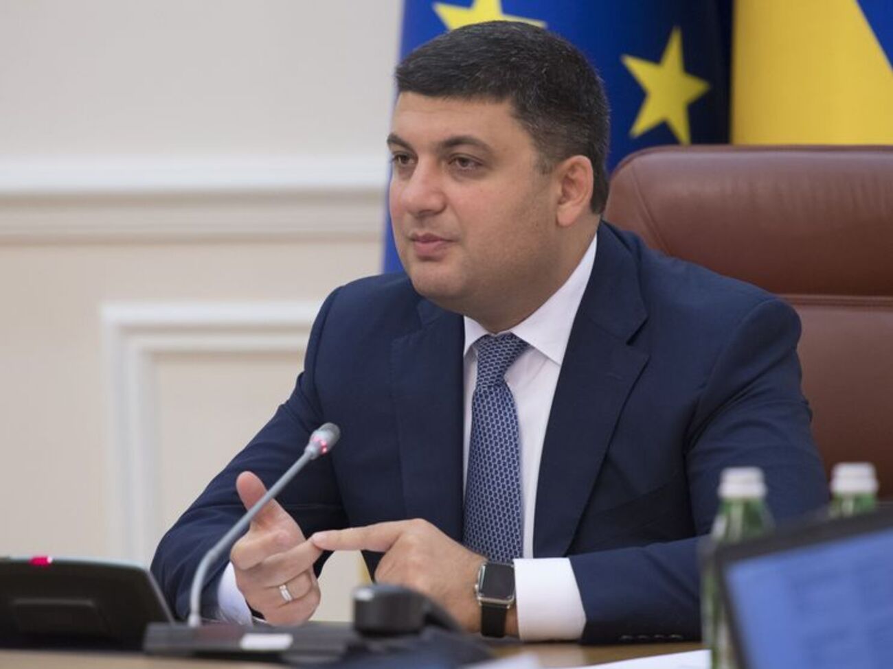 Гройсман заявил о росте поступлений с таможни