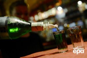 В Луганской области две женщины отравились алкоголем на дне рождения