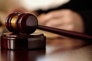 Суд обязал Генпрокуратуру прекратить розыск Злочевского