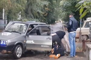 Полицейские "крышевали" преступный бизнес, отметили в СБУ