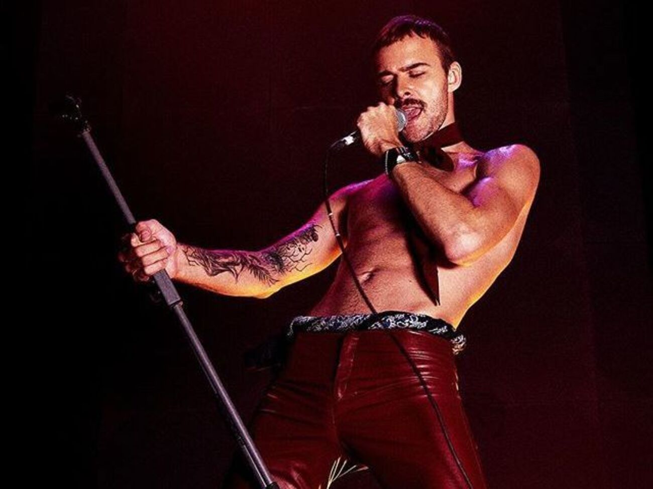 Барских попытался повторить образ Меркьюри