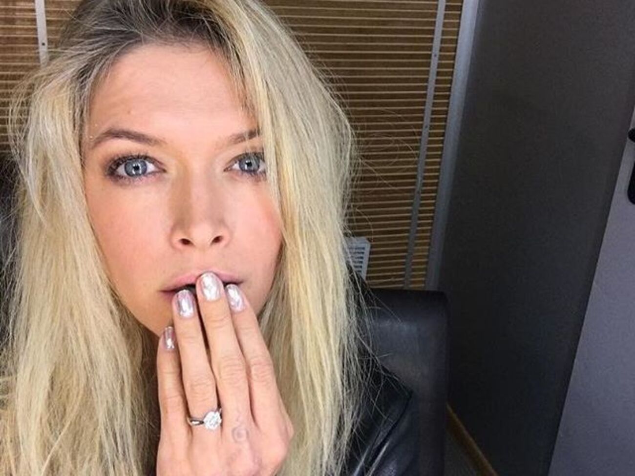 Брежнева заверила, что не запрещала старшей дочери общаться с отцом