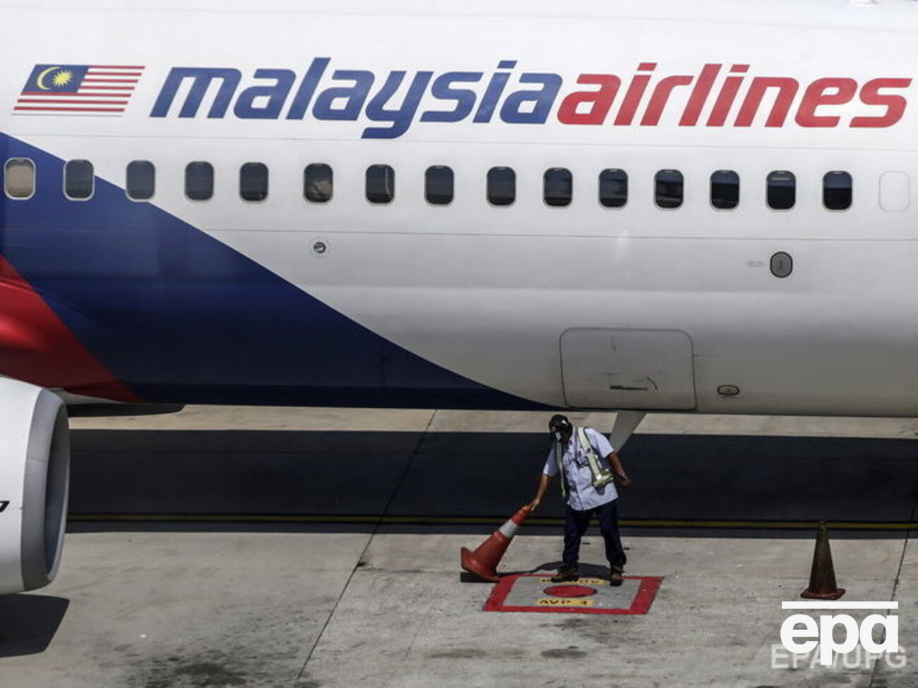 В качестве доказательства комиссия опубликовала перехваченный диалог боевиков