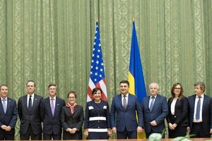 Гройсман встретился с министром финансов США Пенни Прицкер