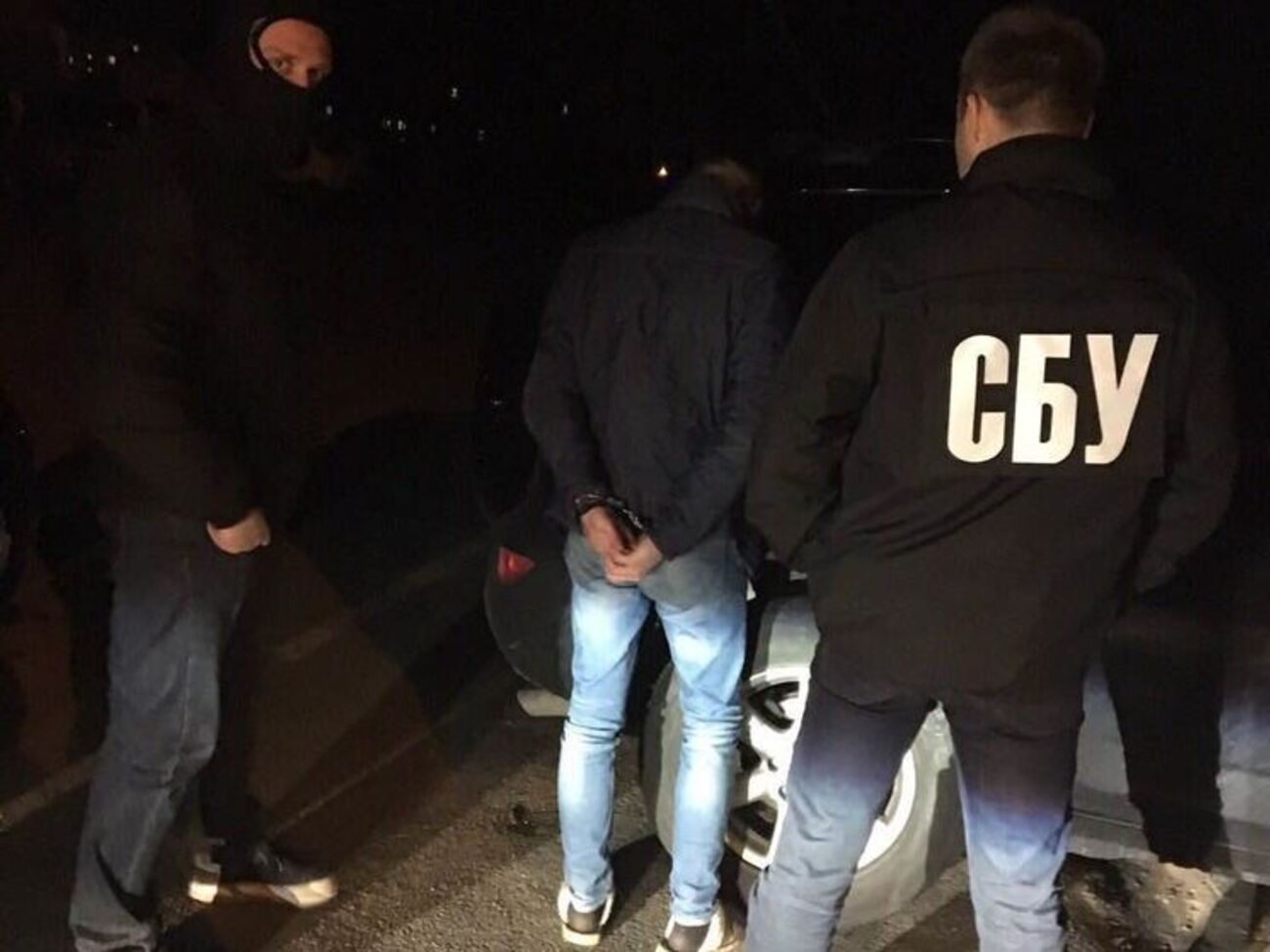 По версии следствия, задержанный систематически сбывал наркотики