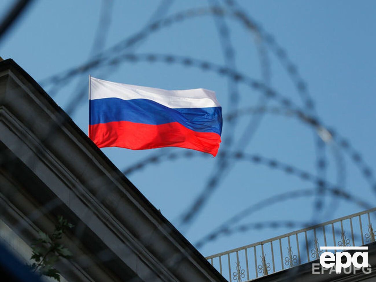 В МИД РФ заявили, что российским гражданам за границей грозит опасность