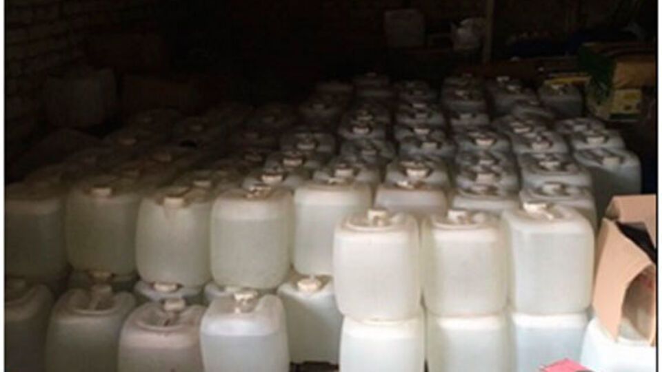 Полиция устанавливает места сбыта суррогатного спиртного