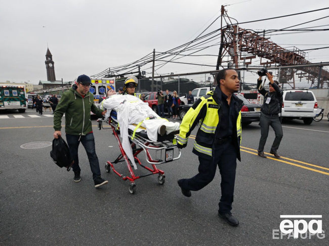 Травмы получили 108 человек
