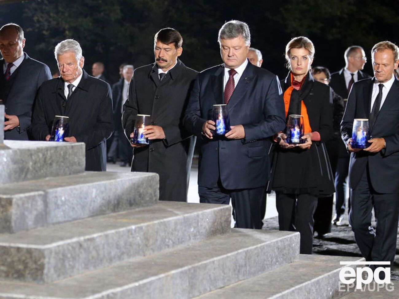 Порошенко заявил, что из-за действий агрессора существует угроза повторения трагедии Бабьего Яра