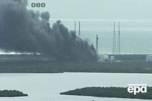 SpaceX заявляет о неполадках верхней ступени ракеты