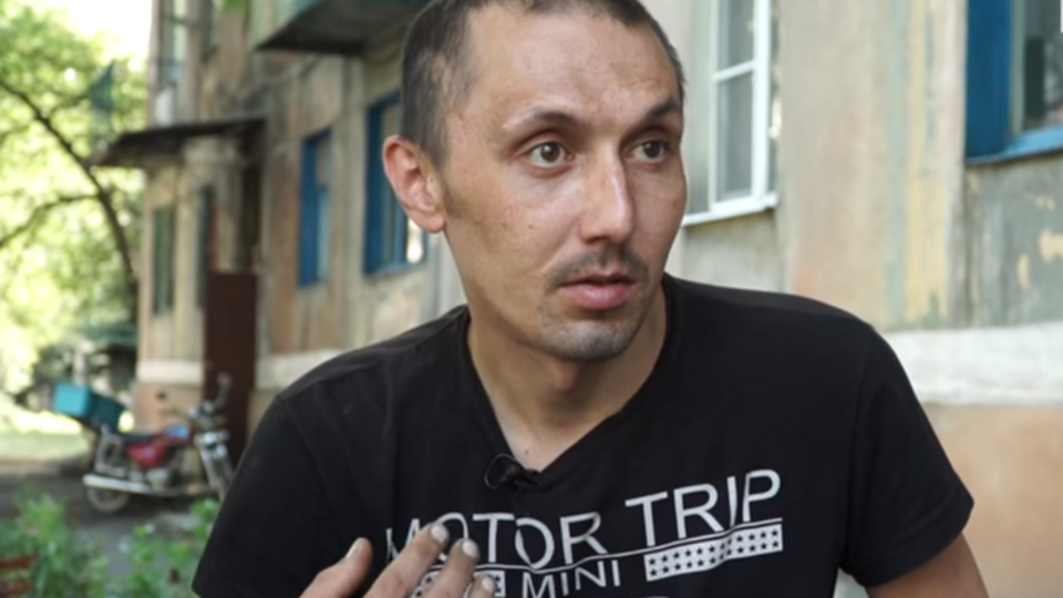 Вакарук рассказал "Громадському", что его пытали