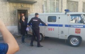 Суд приговорил к аресту блогера, ловившего покемонов в храме