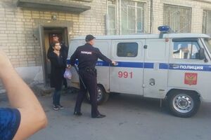 Суд приговорил к аресту блогера, ловившего покемонов в храме