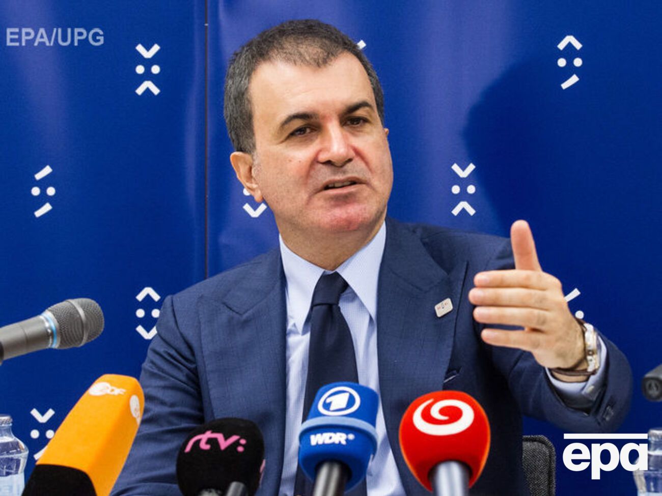 Турецкий министр по делам Европы Челик встретился с дипломатами Евросоюза