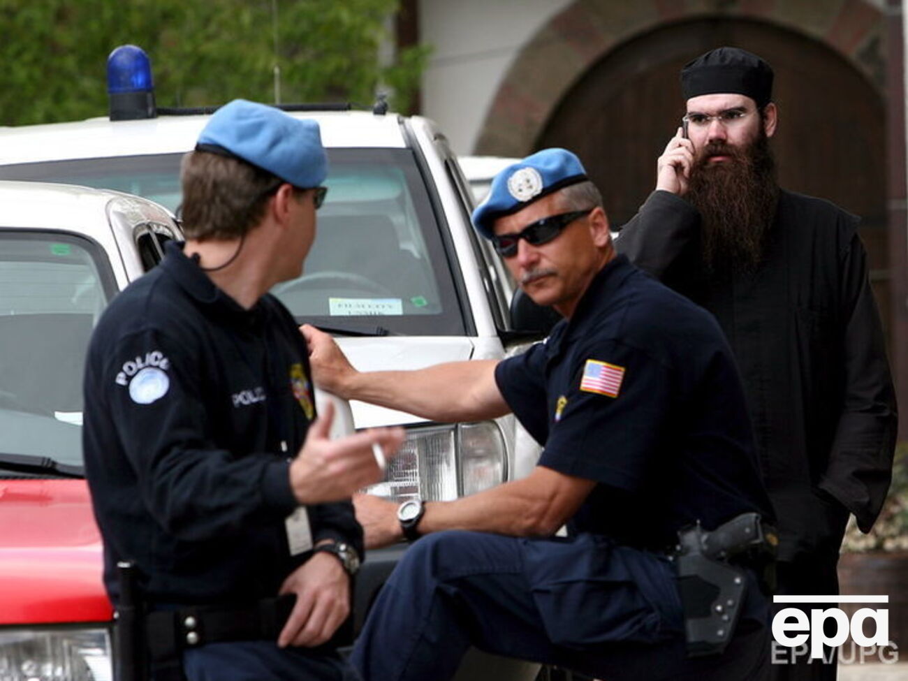 Православный батюшка вызвал ужас у французов