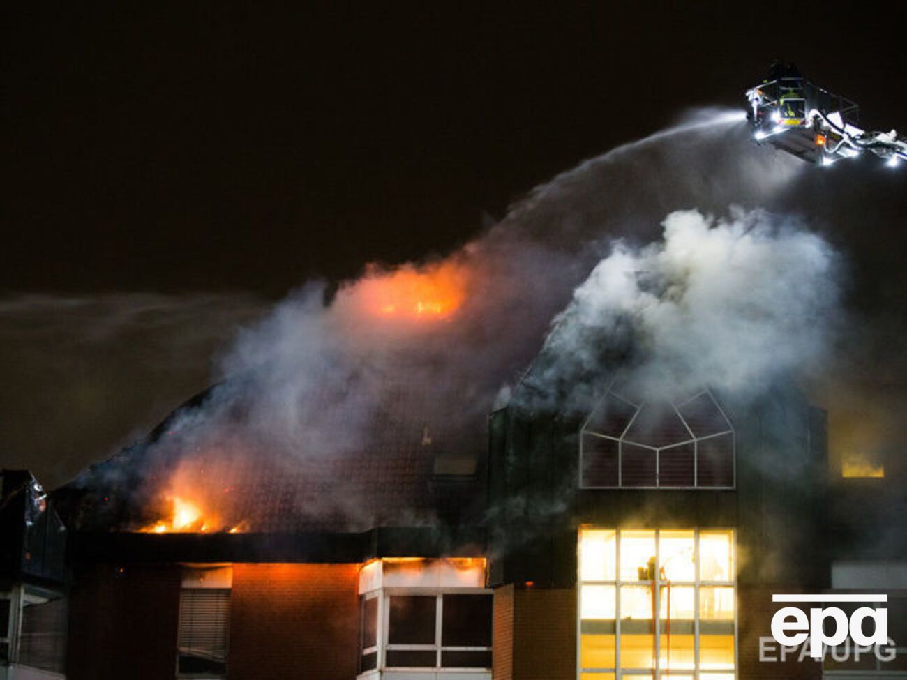200 пожарных боролись с огнем в Бохуме