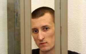 У Александра Кольченко во время обыска оперативники изъяли личные книги