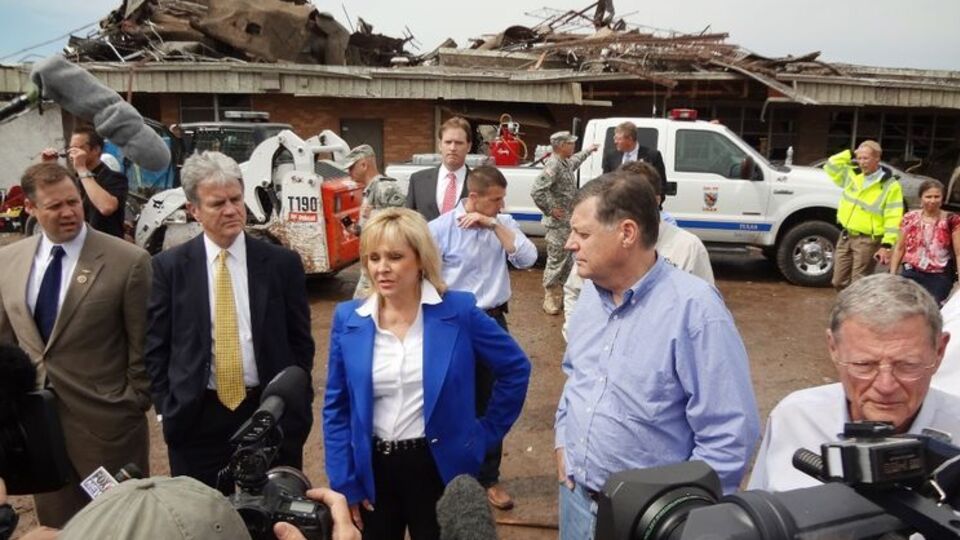 Губернатор Фоллин объявила чрезвычайное положение