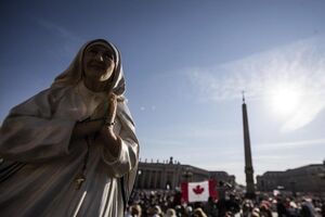 В Ватикане прошла церемония причисления Матери Терезы к лику святых. Фоторепортаж