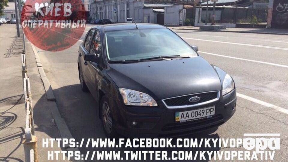 По данным сообщества "Киев оперативный", автомобилем Ford управлял сотрудник прокуратуры