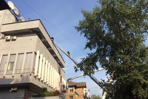 Сегодня в Киеве горело здание телеканала "Интер"