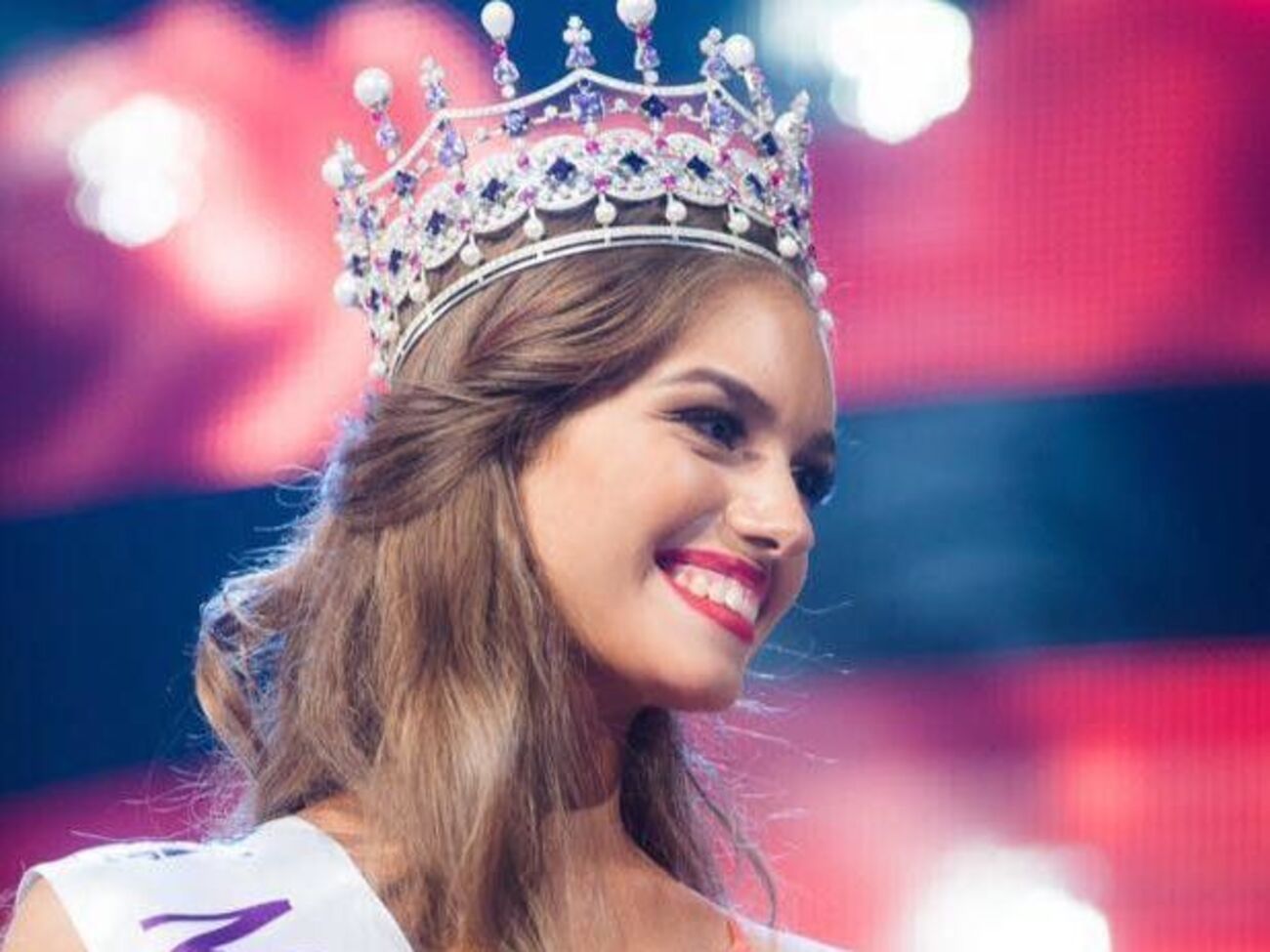 Кучеренко будет представлять Украину на конкурсе "Мисс мира"
