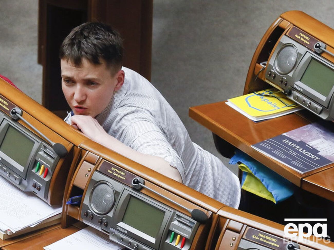Савченко: В бою гораздо легче одному выстоять, чем в Верховной Раде